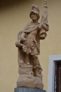 socha sv. Floriána z epoxidu pryskyřice